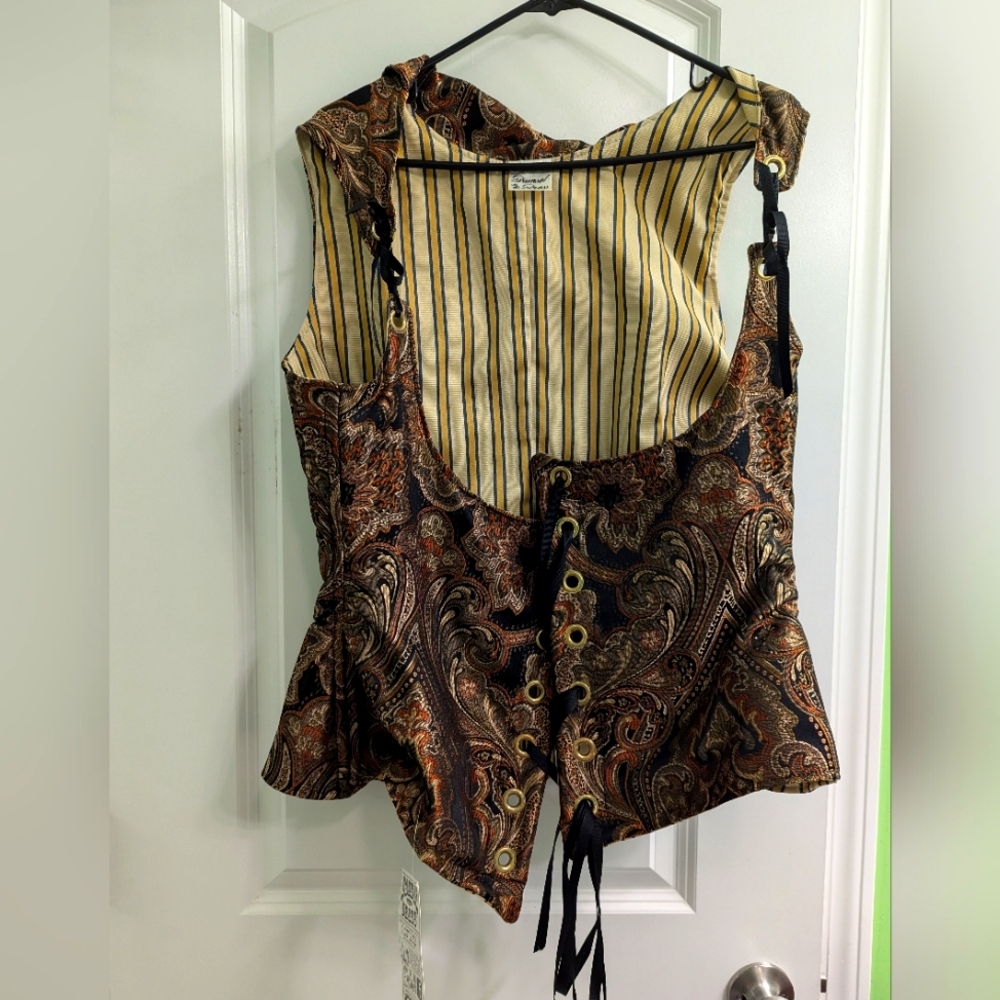 Damsel in this Dress Vixen Corset NWT ( Renaissance Festival Time)